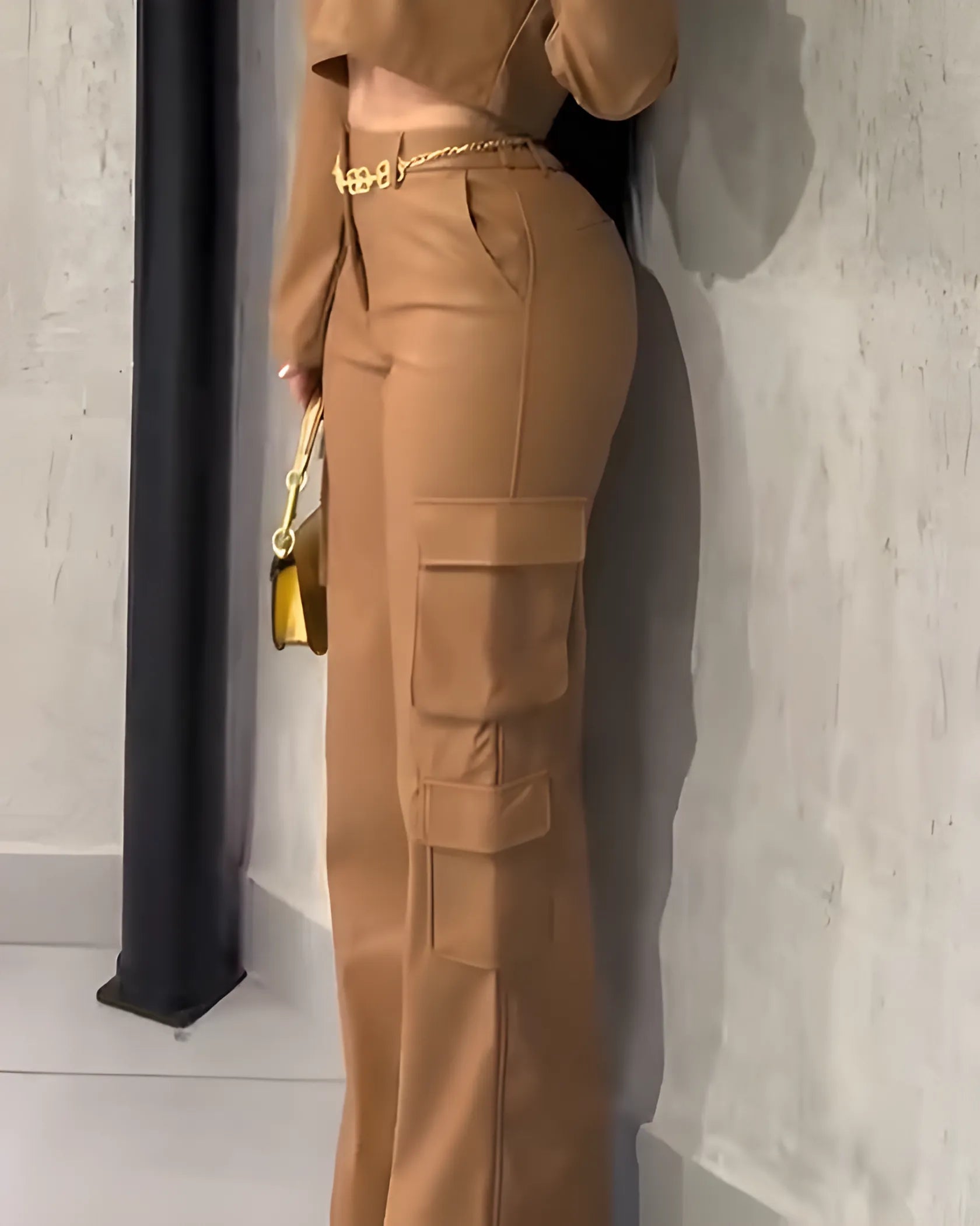 Pantalón anchos de cuero estilo cargo