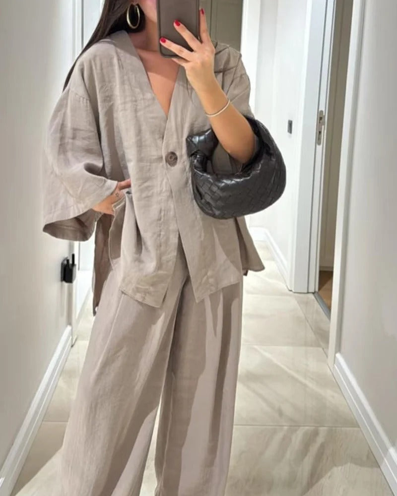 Céline | Conjunto con escote en V