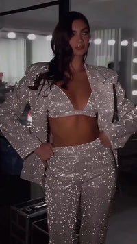 Conjunto de Tres Piezas Elegante