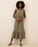 Vestido sin Mangas y Volantes Ligeros