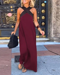 Vestido sin mangas con cuello halter cruzado