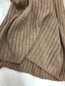 Conjunto de Chaleco y Falda de Punto