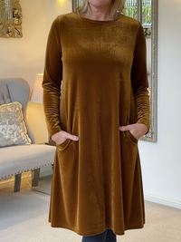 Vestido Midi de Terciopelo