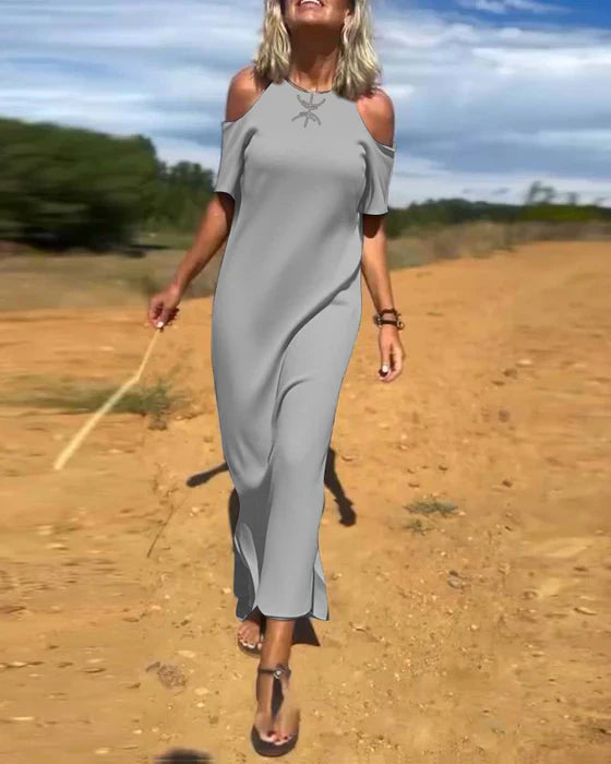 Vestido largo con hombros al descubierto y corte relajado