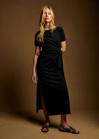 Vestido Noir Élégance