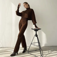 Conjunto de Top Alto y Pantalón