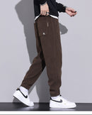 Pantalón de pana gruesa