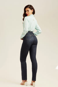 jeans rectos de tiro alto y moldeadores