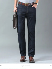 Vaqueros versátiles, informales y sencillos para hombre de talla grande