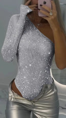 Body de un solo hombro con diamantes