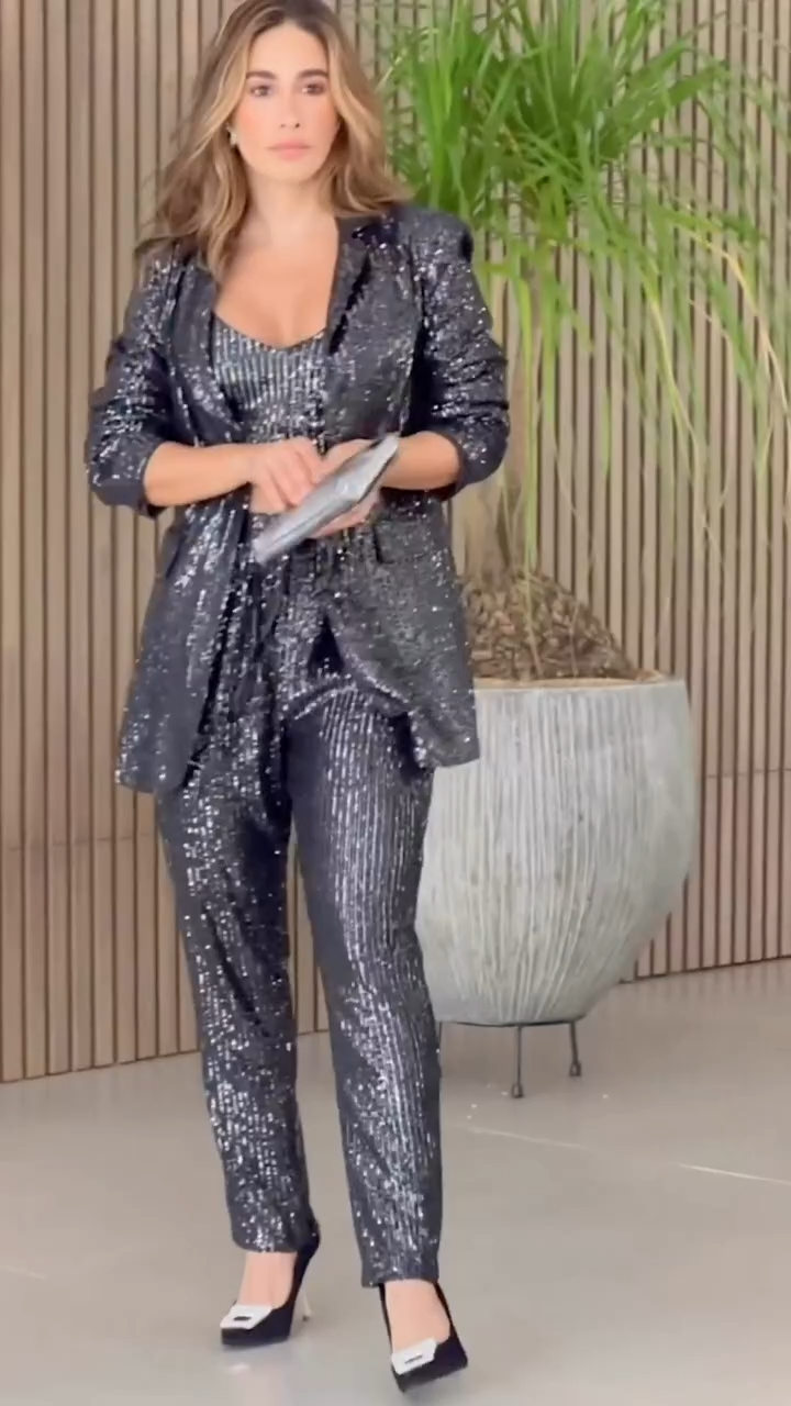 Conjunto de Tres Piezas Letizia